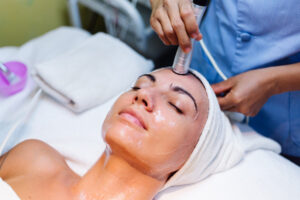 Oxygeneo Facial